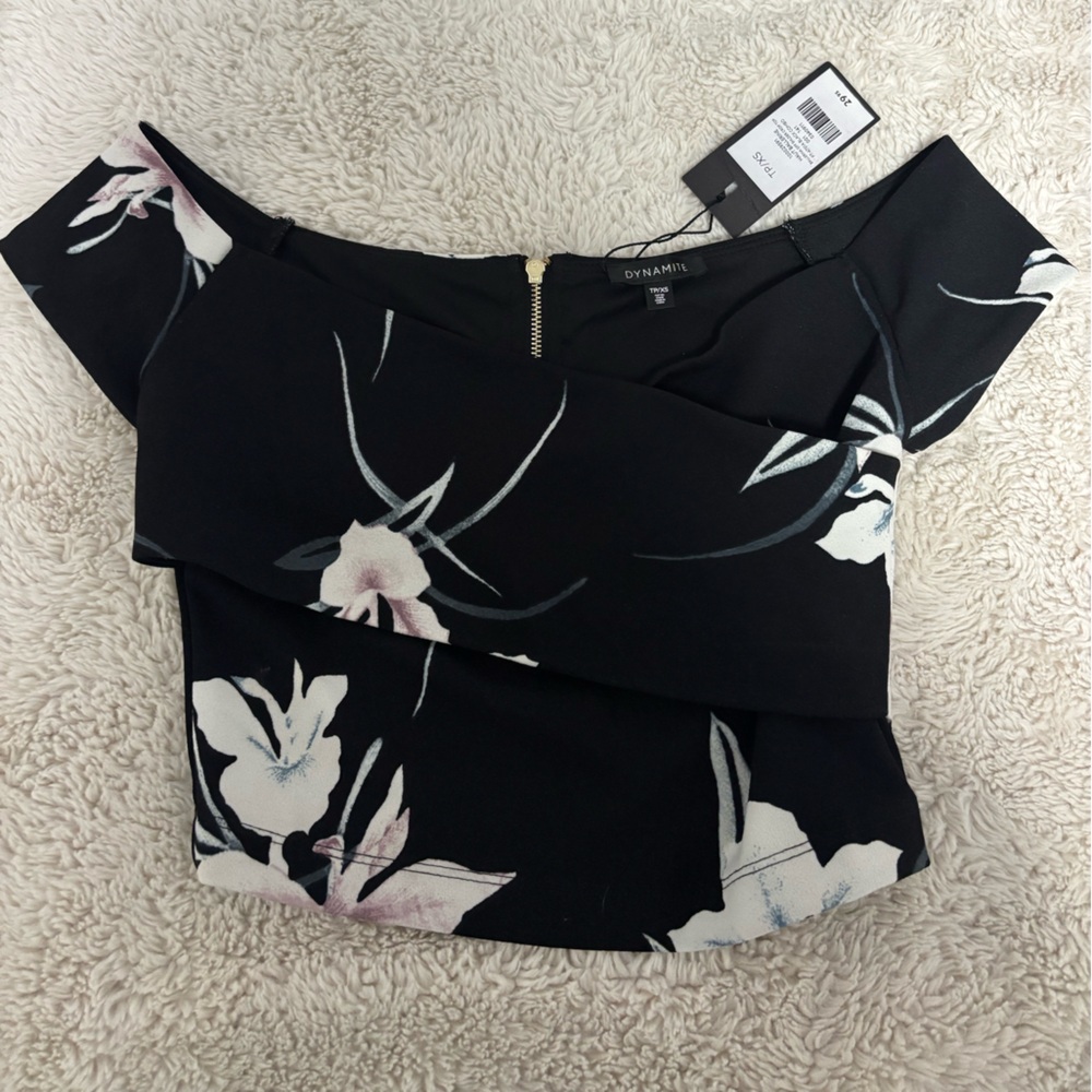 NWT Dynamite Black Floral Women’s Crop Top
